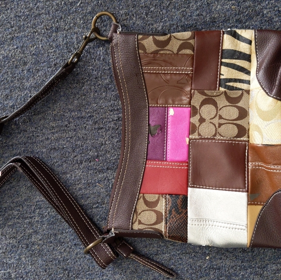 Used multicolor patchwork Coach purse - Picture 2 of 4